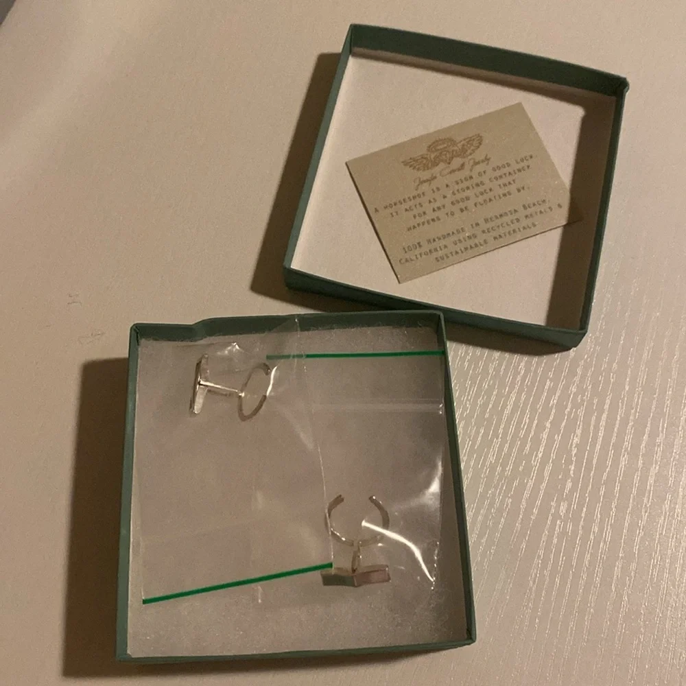 Jennifer Cervelli Jewelry lucky horseshoe